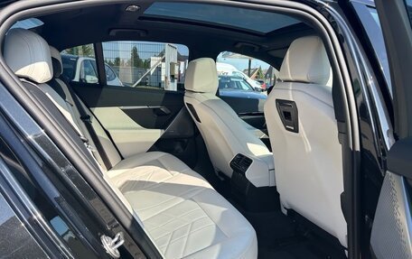 BMW 5 серия, 2025 год, 6 750 000 рублей, 17 фотография