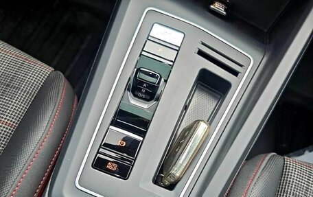 Volkswagen Golf GTI, 2021 год, 2 310 022 рублей, 14 фотография