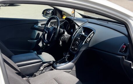Opel Astra J, 2012 год, 735 000 рублей, 22 фотография
