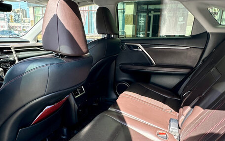 Lexus RX IV рестайлинг, 2016 год, 4 400 000 рублей, 9 фотография