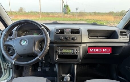 Skoda Fabia II, 2009 год, 450 000 рублей, 6 фотография