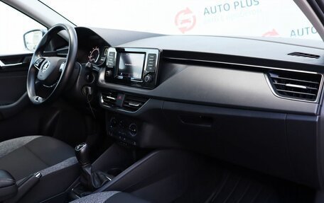 Skoda Rapid II, 2021 год, 1 399 000 рублей, 9 фотография