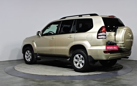 Toyota Land Cruiser Prado 120 рестайлинг, 2007 год, 1 797 000 рублей, 7 фотография