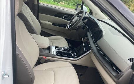 KIA Carnival, 2023 год, 5 800 000 рублей, 10 фотография