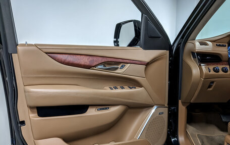 Cadillac Escalade IV, 2015 год, 4 995 000 рублей, 20 фотография