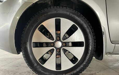 Nissan Note II рестайлинг, 2010 год, 560 000 рублей, 18 фотография