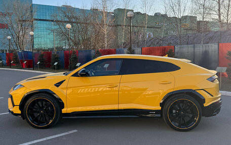 Lamborghini Urus I, 2025 год, 41 500 000 рублей, 4 фотография