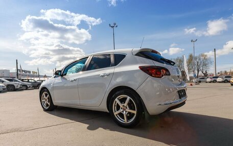 Opel Astra J, 2012 год, 600 000 рублей, 5 фотография