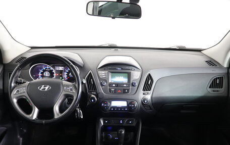 Hyundai ix35 I рестайлинг, 2014 год, 1 400 000 рублей, 10 фотография