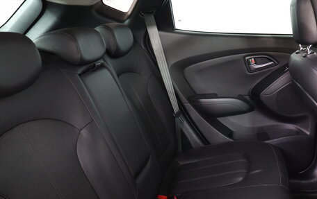 Hyundai ix35 I рестайлинг, 2014 год, 1 400 000 рублей, 26 фотография