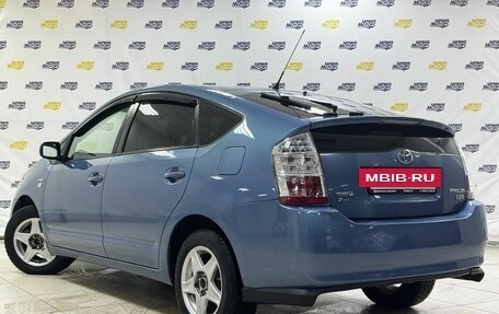 Toyota Prius, 2007 год, 749 000 рублей, 8 фотография