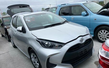 Toyota Yaris, 2020 год, 1 750 000 рублей, 8 фотография