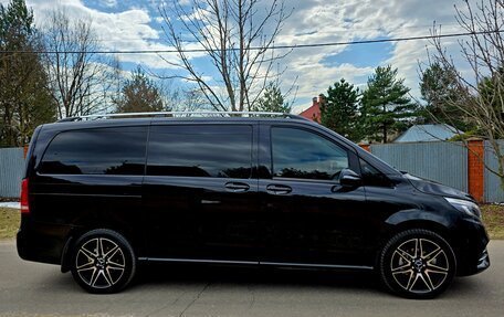 Mercedes-Benz V-Класс, 2016 год, 4 000 000 рублей, 4 фотография