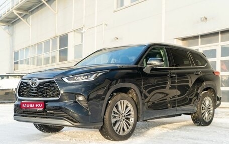 Toyota Highlander, 2024 год, 6 550 000 рублей, 1 фотография