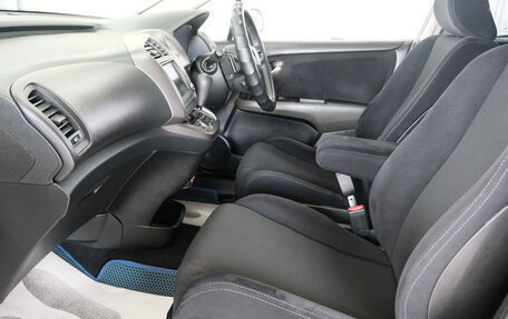 Honda Stream II, 2008 год, 1 369 000 рублей, 18 фотография