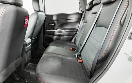 Mitsubishi ASX I рестайлинг, 2021 год, 2 500 000 рублей, 15 фотография