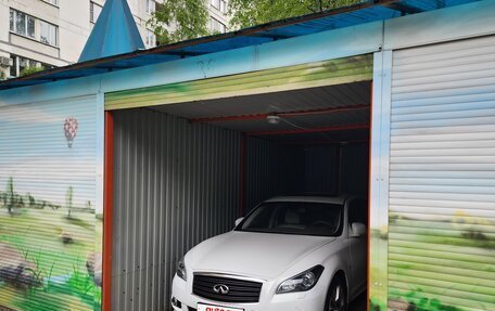 Infiniti Q70 I, 2014 год, 2 600 000 рублей, 6 фотография
