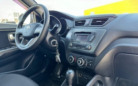 KIA Rio III рестайлинг, 2013 год, 839 999 рублей, 5 фотография