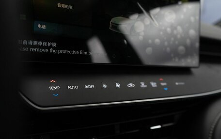 Toyota Camry, 2024 год, 4 400 000 рублей, 20 фотография