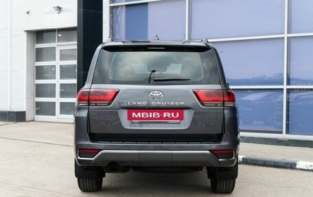 Toyota Land Cruiser, 2024 год, 14 700 000 рублей, 7 фотография