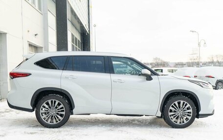 Toyota Highlander, 2024 год, 6 350 000 рублей, 4 фотография