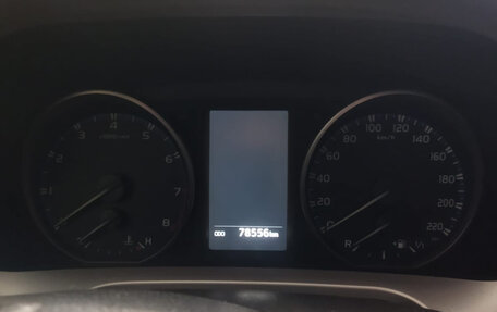 Toyota RAV4, 2016 год, 3 000 000 рублей, 8 фотография