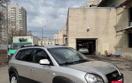 Hyundai Tucson III, 2005 год, 595 000 рублей, 5 фотография