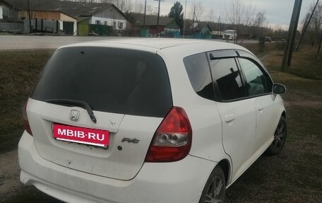 Honda Fit III, 2001 год, 310 000 рублей, 6 фотография