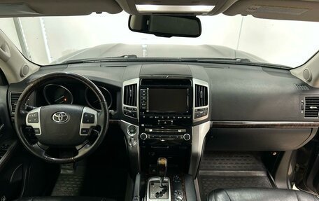 Toyota Land Cruiser 200, 2012 год, 4 400 000 рублей, 15 фотография