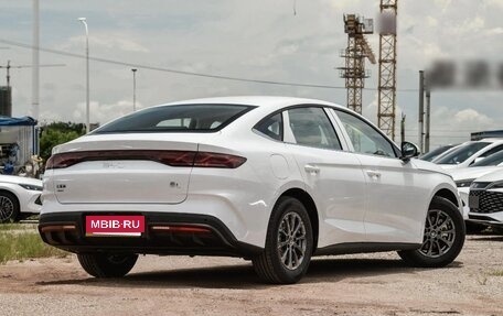 BYD Qin, 2024 год, 1 790 640 рублей, 7 фотография