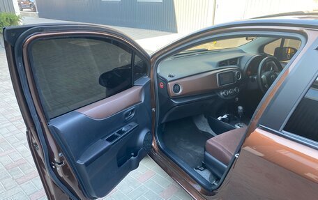 Toyota Vitz, 2011 год, 1 300 000 рублей, 12 фотография