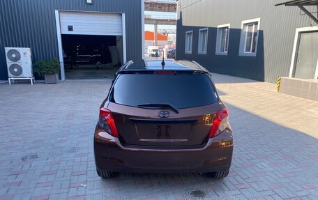 Toyota Vitz, 2011 год, 1 300 000 рублей, 8 фотография