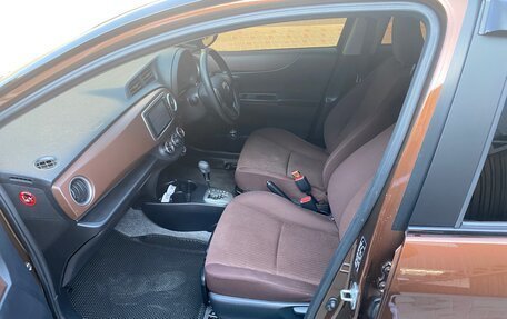 Toyota Vitz, 2011 год, 1 300 000 рублей, 13 фотография