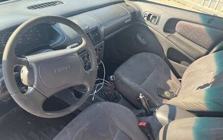 Chrysler Neon II, 1997 год, 120 000 рублей, 17 фотография