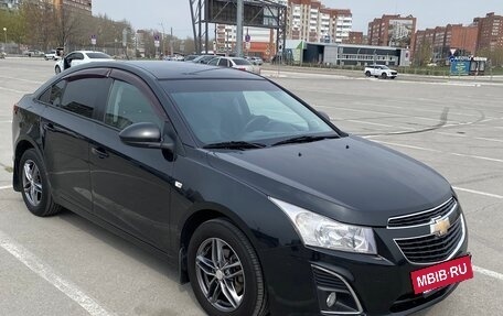 Chevrolet Cruze II, 2013 год, 890 000 рублей, 3 фотография