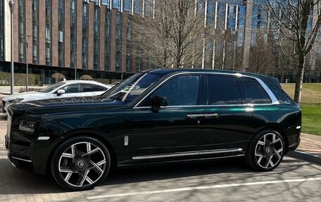 Rolls-Royce Cullinan, 2019 год, 35 500 000 рублей, 2 фотография