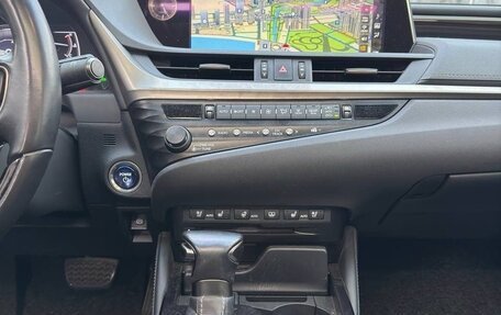 Lexus ES VII, 2020 год, 3 200 000 рублей, 14 фотография