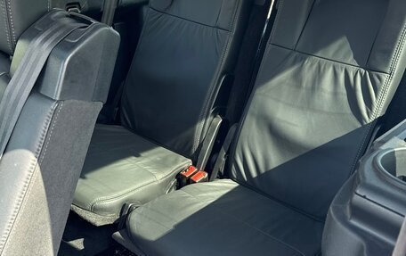 Land Rover Discovery IV, 2012 год, 1 550 000 рублей, 22 фотография