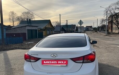 Hyundai Elantra V, 2015 год, 1 200 000 рублей, 4 фотография