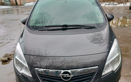 Opel Meriva, 2013 год, 700 000 рублей, 2 фотография