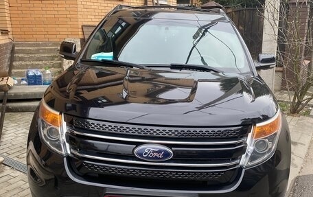 Ford Explorer VI, 2013 год, 1 880 000 рублей, 6 фотография
