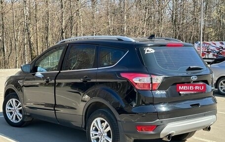 Ford Kuga III, 2018 год, 1 750 000 рублей, 2 фотография