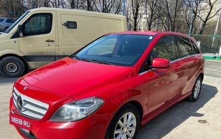 Mercedes-Benz B-Класс, 2013 год, 1 100 000 рублей, 13 фотография