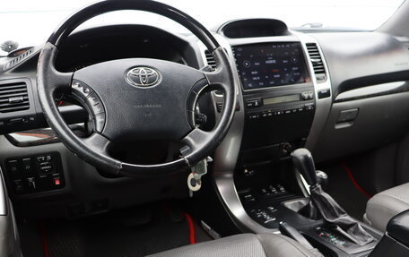 Toyota Land Cruiser Prado 120 рестайлинг, 2007 год, 1 850 000 рублей, 9 фотография