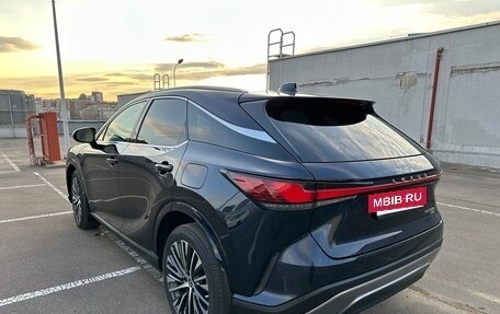 Lexus RX IV рестайлинг, 2023 год, 8 000 000 рублей, 8 фотография