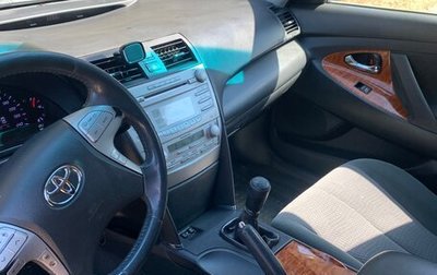 Toyota Camry, 2011 год, 1 150 000 рублей, 1 фотография