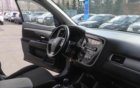 Mitsubishi Outlander III рестайлинг 3, 2012 год, 1 689 000 рублей, 5 фотография