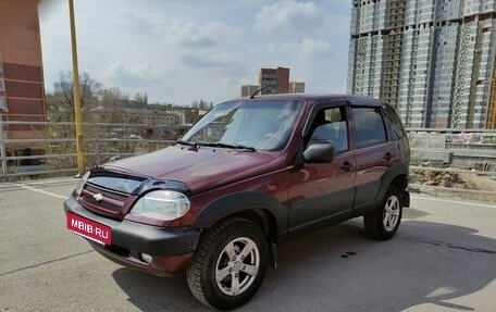 Chevrolet Niva I рестайлинг, 2005 год, 330 000 рублей, 3 фотография