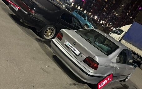 BMW 5 серия, 2000 год, 650 000 рублей, 2 фотография