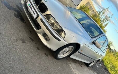 BMW 5 серия, 2000 год, 650 000 рублей, 4 фотография